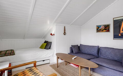 Nnykka - 125M from the Sea: Inmuebles, Sombra, Entrada De Coches, Casa De Campo