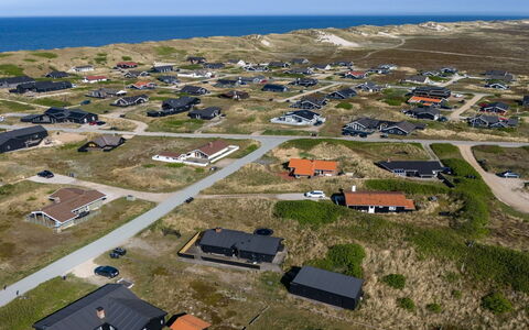Jyde - 250M from the Sea: Casa, Techo, Casa, Cabaña, Cobertizo, Edificios Del Jardín, Vía Muerta, Yarda, Cuarto De Troncos, \Choza