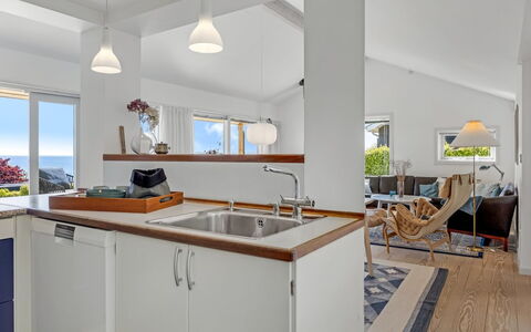 Tobias - 45M to the Fjord: Mueble, Mesa, Silla, Costeras Y Los Accidentes Geográficos Oceánico, Diseño De Interiores, Mar, Cocina Y Comedor Mesa, Recurso, Costa, Mueble Para Exteriores