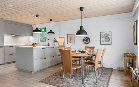 Johan - from the Sea: Cabaña, Patio Interior, Yarda, Edificios Del Jardín, Cobertizo, Vía Muerta, Mueble Para Exteriores, Cuarto De Troncos, Estructura Al Aire Libre, Choza