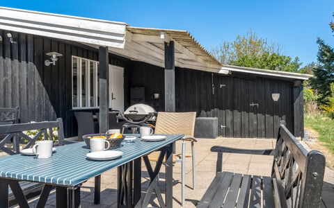 Rieke - 2Km from the Sea: 
