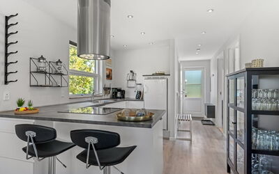Agneta - 1Km from the Sea