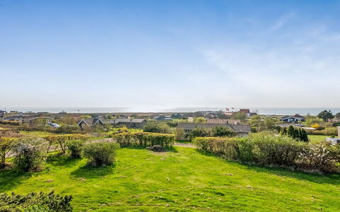 Minza - 150M from the Sea: Inmuebles, Sombra, Entrada De Coches, Casa De Campo