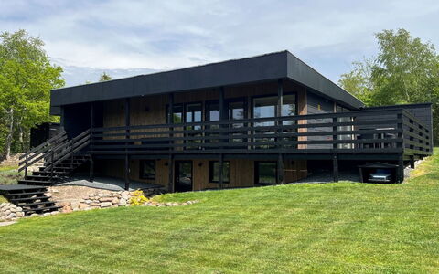 Amaja - 600M from the Sea: Piscina, Mueble Para Exteriores, Mueble, Recurso, Losa, Eco Hotel, Sombra, Silla, Ocio, Inmuebles