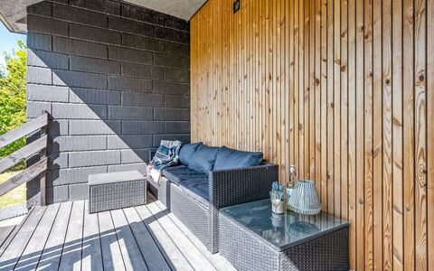 Amaja - 600M from the Sea: Piscina, Mueble Para Exteriores, Mueble, Recurso, Losa, Eco Hotel, Sombra, Silla, Ocio, Inmuebles