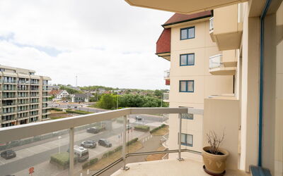 Zonnewende with Parking