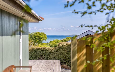 Egonie - 100M from the Sea: Inmuebles, Sombra, Entrada De Coches, Casa De Campo