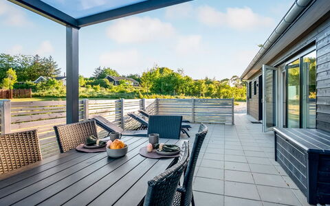 Finulf - 300M from the Sea: Inmuebles, Sombra, Entrada De Coches, Casa De Campo