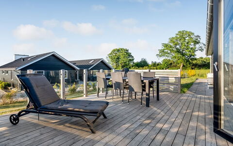 Finulf - 300M from the Sea: Inmuebles, Sombra, Entrada De Coches, Casa De Campo