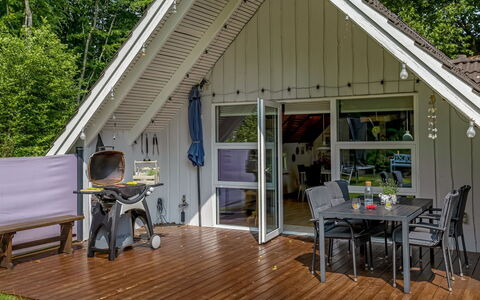 Ejvind - 30Km from the Sea: Inmuebles, Sombra, Entrada De Coches, Casa De Campo