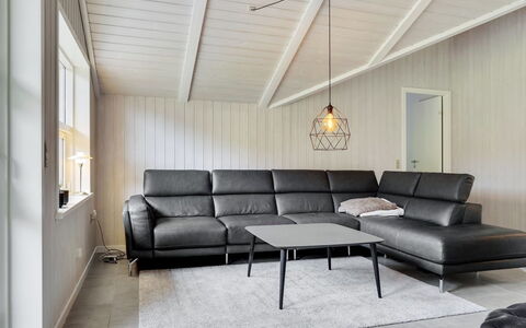 Rietrikki - 2.4Km from the Sea: Piso, Suelo, Suelos De Madera, Sala, Diseño, Madera Dura, Suelo Laminado