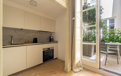 Deservi Charming Apt. Vasari