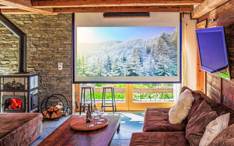 Chalet Gaea: Mueble, Madera, Diseño De Interiores, Sofá, Sala, Dispositivo Electronico, Habitación, Televisión