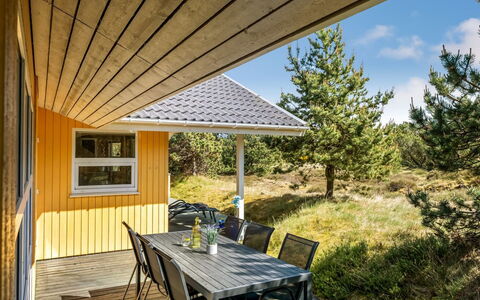 Jeip - 2.1Km from the Sea: Cabaña, Cobertizo, \Choza, Casa De Campo, Pradera, Choza, Granero, Cuarto De Troncos, Edificios Del Jardín