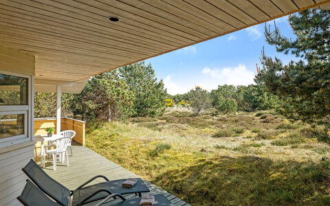 Jeip - 2.1Km from the Sea: Cabaña, Cobertizo, \Choza, Casa De Campo, Pradera, Choza, Granero, Cuarto De Troncos, Edificios Del Jardín