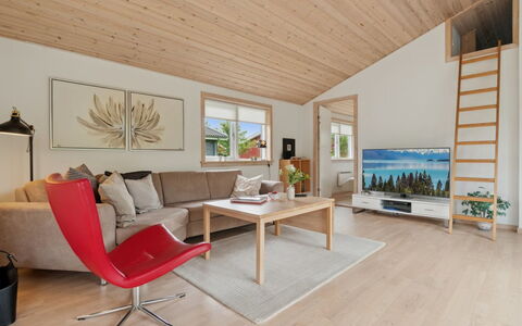 Ilta - 2.8Km from the Sea: Inmuebles, Sombra, Entrada De Coches, Casa De Campo