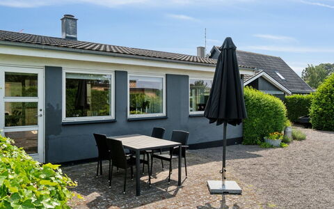 Dreng - 250M from the Sea: Inmuebles, Sombra, Entrada De Coches, Casa De Campo