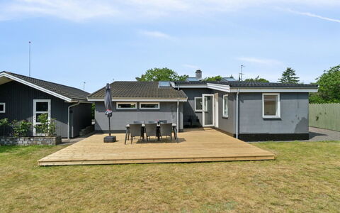 Dreng - 250M from the Sea: Inmuebles, Sombra, Entrada De Coches, Casa De Campo
