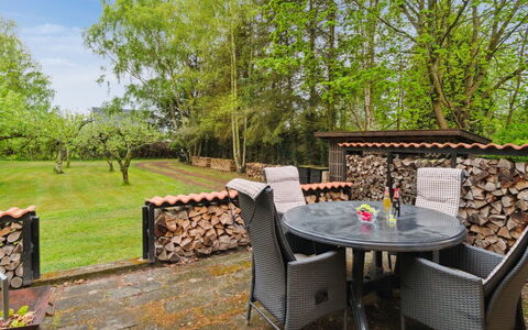 Andri - 1.5Km from the Sea: Departamento, Condominio, Inmuebles, Balcón, Villa, Hotel