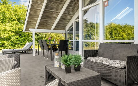 Kai - 400M from the Sea: Inmuebles, Sombra, Entrada De Coches, Casa De Campo