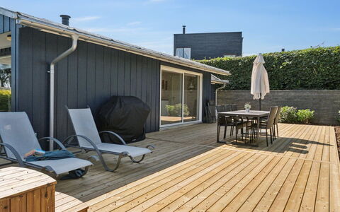 Enrica - 250M from the Sea: Departamento, Condominio, Inmuebles, Balcón, Villa, Hotel