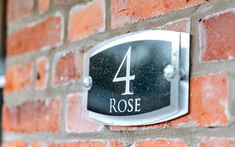 Rose Country Cottage: Departamento, Cordillera, Valle, Alpes, Hotel, Pueblo De Montaña
