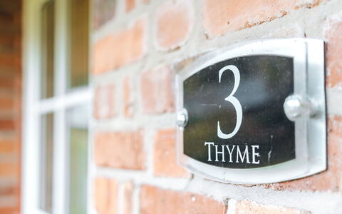 Thyme Country Cottage: Departamento, Cordillera, Valle, Alpes, Hotel, Pueblo De Montaña