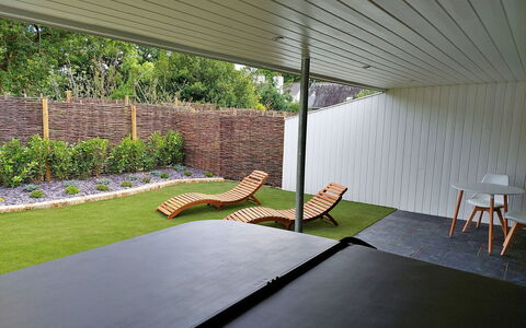 Little Dunley - Willow: Departamento, Balcón, Sombra, Centro De Deportes Acuáticos, Hotel, Muelle