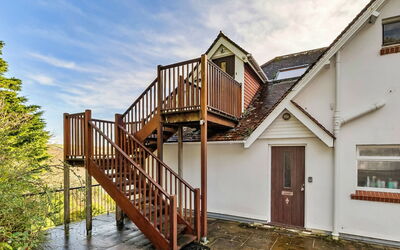 Salcombe 604
