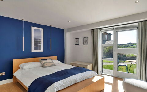 Salcombe 605: Departamento, Balcón, Sombra, Centro De Deportes Acuáticos, Hotel, Muelle