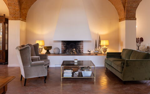 Villa Leone Reale: Mueble, Diseño De Interiores, Pared, Piso, Sofá, Suelo, Sala, Techo, Encendiendo, Habitación