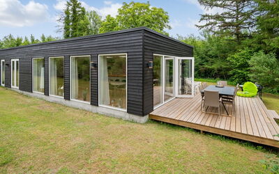 Albina - 650M from the Sea