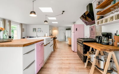 Albina - 650M from the Sea