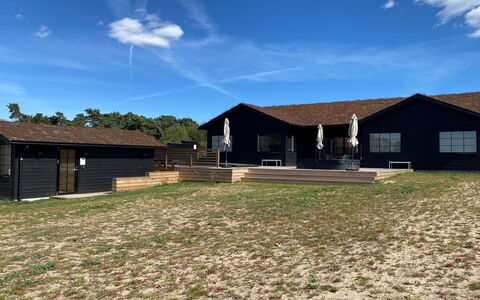 Adia - 650M from the Sea: Inmuebles, Sombra, Entrada De Coches, Casa De Campo