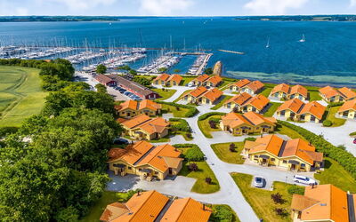 Rouwen - 120M from the Sea