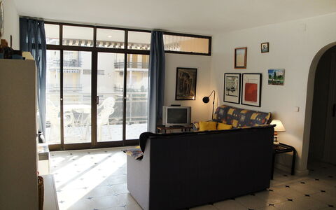 Horta del Mar: Habitación, Propiedad, Edificio, Diseño De Interiores, Techo, Suelo, Mueble, Arquitectura, Pared, Casa