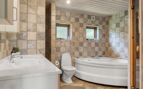 Edele - 5Km from the Sea: Inmuebles, Sombra, Entrada De Coches, Casa De Campo
