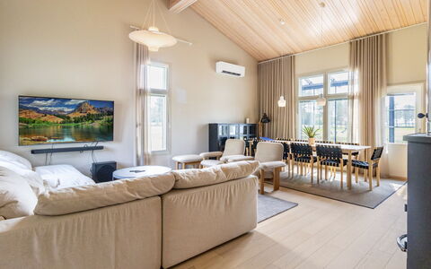 Villa Virpi Golf: Árbol, Banco, Casa, Cabaña, Lago, Estanque, Bosque, Cuarto De Troncos