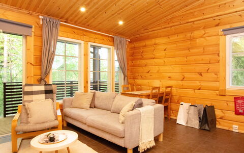 Ahma: Madera, Piso, Mueble, Diseño De Interiores, Suelo, Suelos De Madera, Techo, Casa, Manchas De Madera, Madera Dura