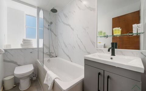 Roland House - Two Bedroom a: Casa, Cabaña, Congelación, Pueblo, Pueblo De Montaña, Recurso, Nieve, Invierno, Alpes