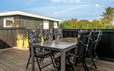 Thit - 90M from the Sea