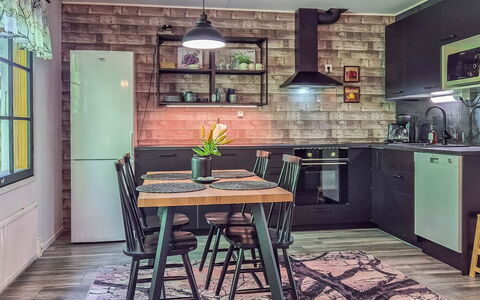 Kotokatti: Techo, Arbusto, Casa, Casa, Cabaña, El Terreno Del Lote, Cobertura Del Suelo, Jardín, Inmuebles