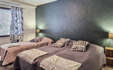 Kotokatti: Cama, Habitación, Lecho, Sábana, Diseño De Interiores, Piso, Suelo, Linos, Techo, Textil