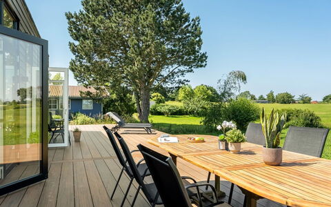 Milena - 1.5Km from the Sea: Departamento, Condominio, Inmuebles, Balcón, Villa, Hotel