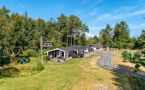 Bodulf - 850M from the Sea: Cabaña, Inmuebles, Paisajismo