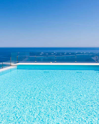 Heaven Free Spa & Padel