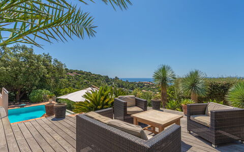 Manureva: Azul, Recurso, Eco Hotel, Mar, Mueble Para Exteriores, Sombra, Zona Tropical, Oceano, Silla