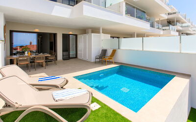 Bayview Collection Free Spa & Padel