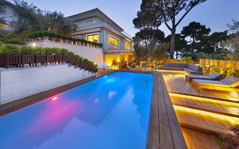 Villantonella: Piscina, Recurso, Barrio Residencial, Casa, Inmuebles, Eco Hotel, Material Compuesto, Thermae, Villa, Mansión