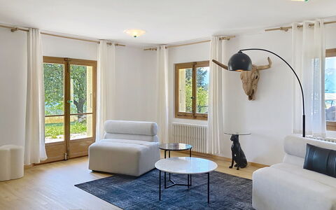 Champ de Brent: Mueble, Diseño De Interiores, Piso, Suelo, Pared, Madera, Casa, Habitación, Suelos De Madera, Sala